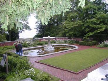 fountain with garden beds